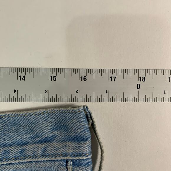 Levis 30 Premium Denim Distressed Cuff Jean Shorts Medium Blue - Picture 5 of 8